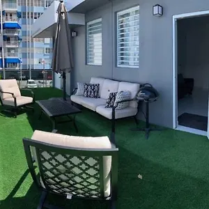 Isla Verde Oasis Ph With Private Terrace, Kingbed, Wifi, Pk Apartment San Juan