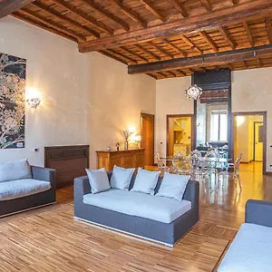  Apartamento Piazza Venezia Charming With View
